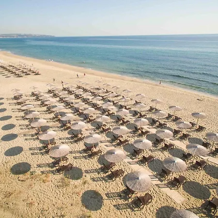 Апартаменты Marine Sands *