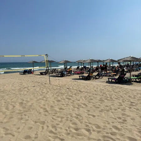 Апартаменты Marine Sands *