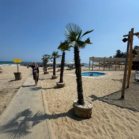 Апартаменты Marine Sands